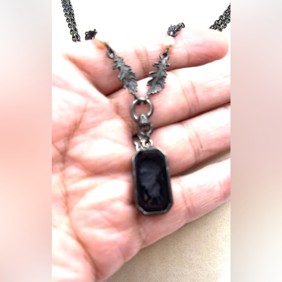 Gorgeous Signed EXTASIA Black Cameo Bead Pearl Necklace Triple Black Chain - Picture 5 of 14